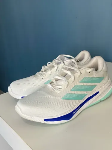 Tênis de correr Adidas Supernova Ease