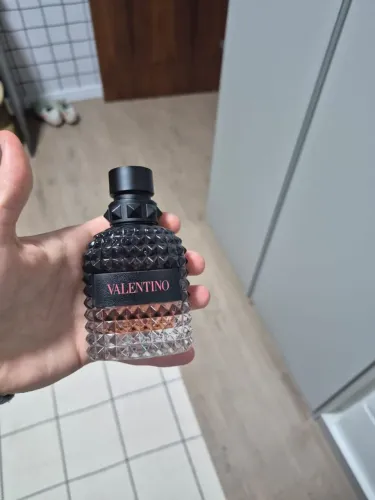 Valentino born in roma coral fantasy 50ml