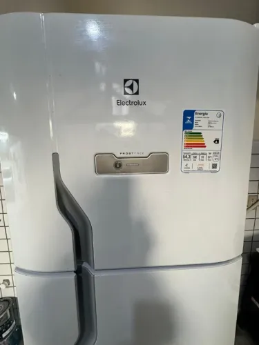 Geladeira Electrolux Frost Free 371 Litros - Ótimo Estado!
