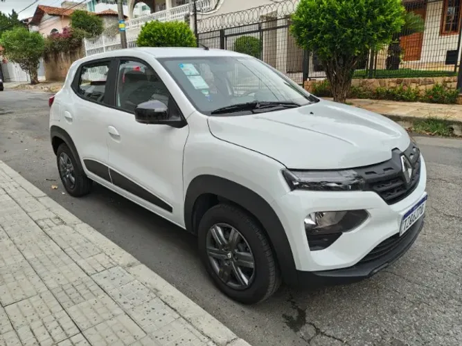 Renault Kwid Intense 1.0 Flex 12V 5P Mec. 2026