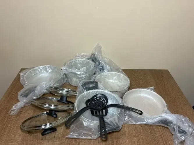 Jogo de Panelas 8 Peças Teflon Antiaderente + Utensílios