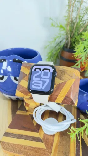 624 - Apple Watch série SE 2ª geração 40mm gps+celular