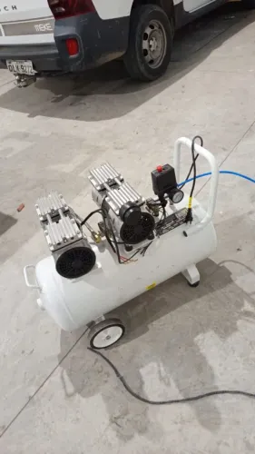 Compressor odontológico