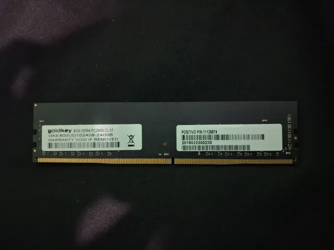 Vendo pente de memória ram ddr4 8gb 2400mhz da goldkey