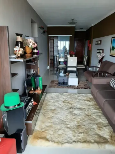 Apartamento à venda no Ed. José Leal Martins