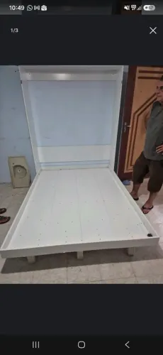 Cama retrátil