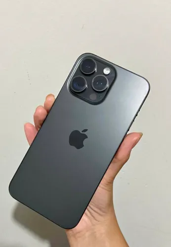 iPhone 15 pro Max 512 g