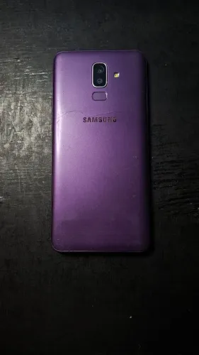 Samsung Galaxy J8