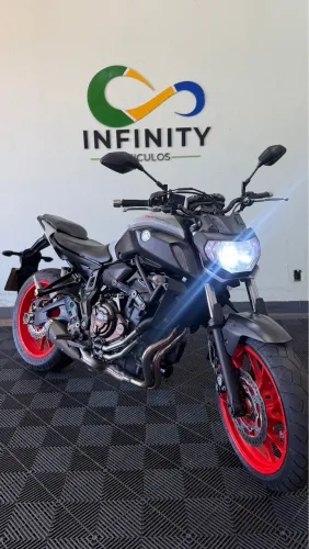 YAMAHA MT07 MT-07