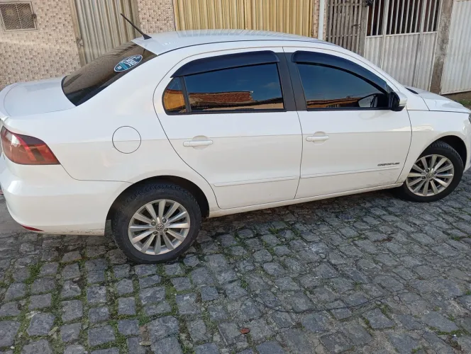 Volkswagen Voyage Comf/highli. 1.6 MI T.flex 8V 4P 2015