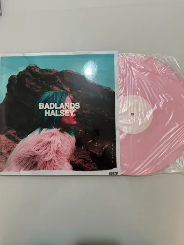 Vinil Halsey ?Badlands? | limited edition pink