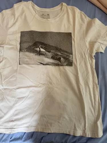 Camiseta Osklen tamanho M em bom estado