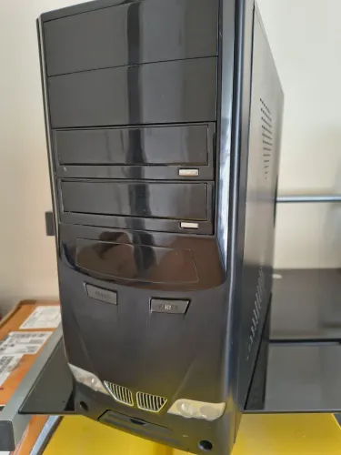 Gabinete anos 2000 gamer bwm