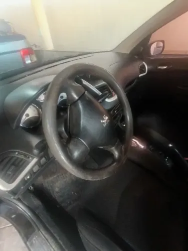 Peugeot 207 Sedan Passion XS 1.6 Flex 16V 4P AUT 2009