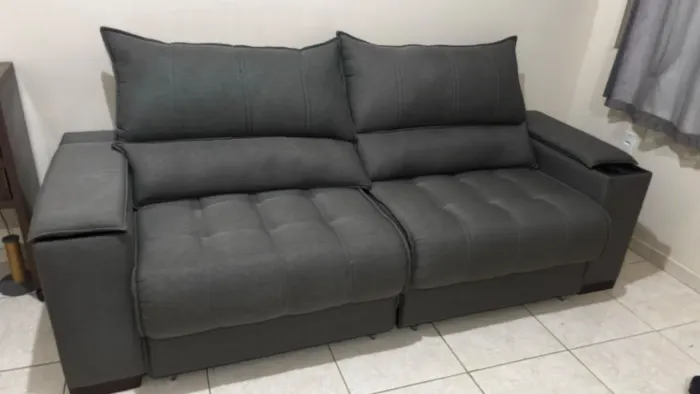 Sofá Retrátil Cinza
