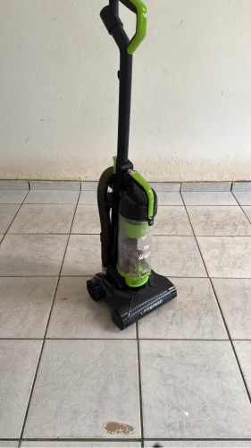 Aspirador de pó semi novo super potente 