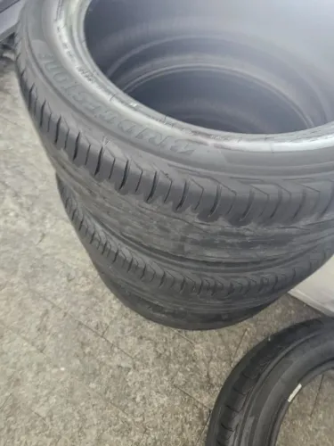 Pneus Run flat .. Bridgestone 225/50 R18 Roda mais +- 15 mil km
