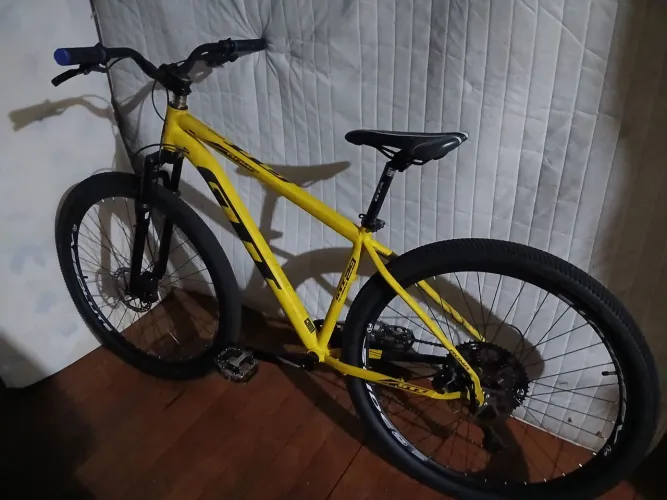 Bicicleta  gti  freio hidraulico  