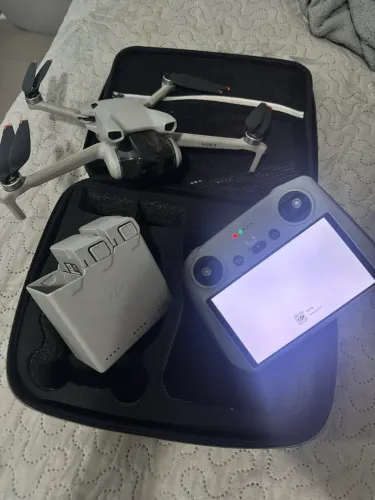 VENDO DRONE MINI 3 COM TELA
