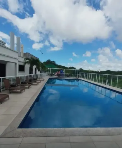 Alugo excelente apartamento mobiliado no Portal do Sol, 02 quartos, R$ 1.950,00 Cond. Incl