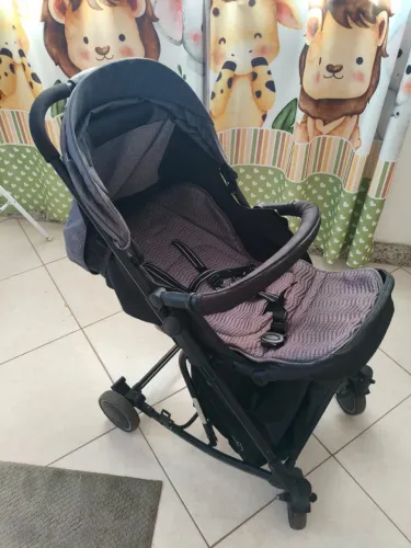 Carrinho de bebê