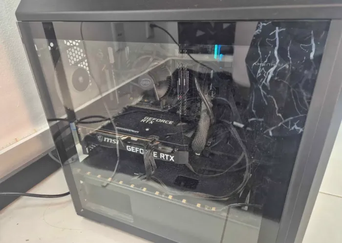 Pc gamer i7-10700F, RTX3060 12gb, 32gb RAM, SSD 1Tb