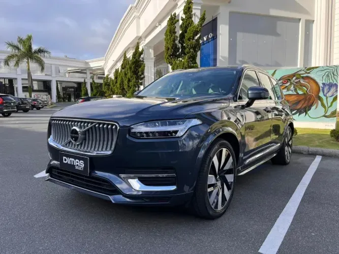 Volvo XC-90 T-8 Ultimate 2.0 AWD (híbrido) 2024