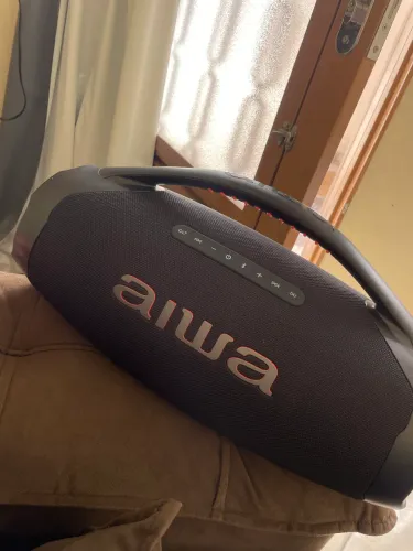Caixa de som boobox aiwa