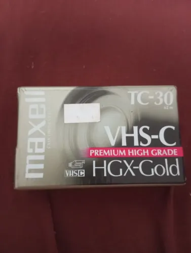 Fita VHS Virgem Lacrada Maxell