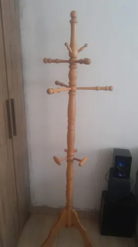 Vendo cabideiro