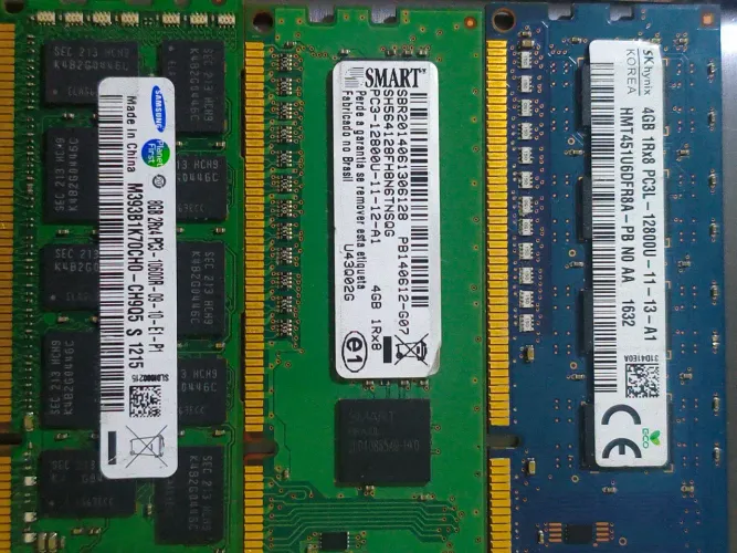 Memórias RAM ECC DDR3 1X8GB E 2X4GB