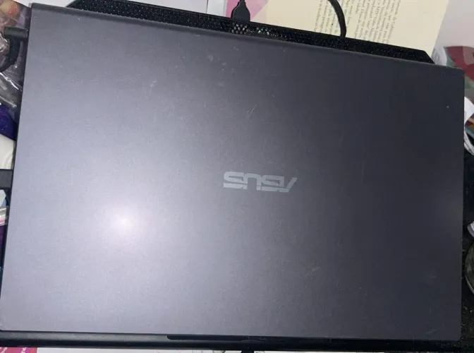 Notebook ASUS M515 Ryzen 5 | 8GB RAM | SSD 256GB | Excelente Estado