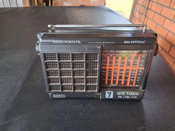 Rádio Motobras 9 faixas