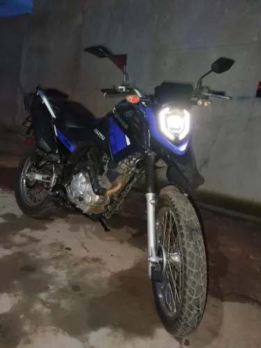 Yamaha crosser, moto em perfeito estado