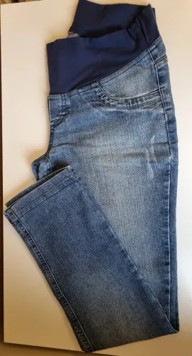 Calça jeans para gestante, Megadose, tamanho M (equivale a 40 a 42). Em ótimo estado!