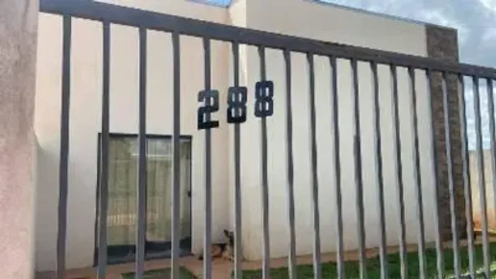 Casa 57m² com Terreno 300m² | Sinop-MT | Jardim Viena | 1 Qt - Próx. ao Complexo Olímpico