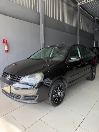 Volkswagen Polo Sedan 1.6 MI Total Flex 8V 4P 2012