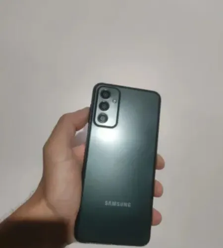 Celular NOVO BARATO