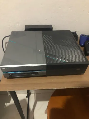 XBOX ONE FAT - EDIÇÃO LIMITADA HALLO PEA VENDER LOGO !!!