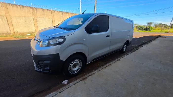 Citroen Jumpy Furgão Pack 1.6 Turbo Diesel 2022