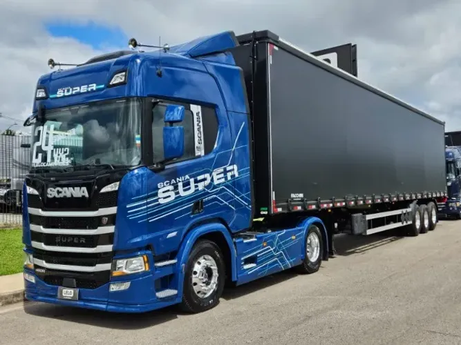 Scania R460 SUPER 4x2 ano 24 Automático + sider facchini 0km 30 plt 15.40x 2.80 c/Pneus