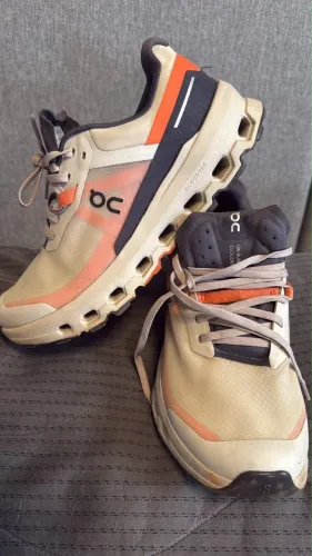 Tenis On Running Cloudvista 2 Ice Flame Original