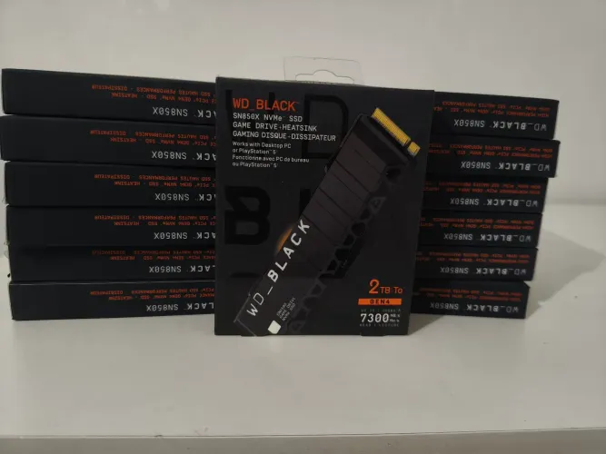 (Novo Lacrado) SSD NVME 2TB WD Black SN850X Dissipador Heatsink PS5 e PC