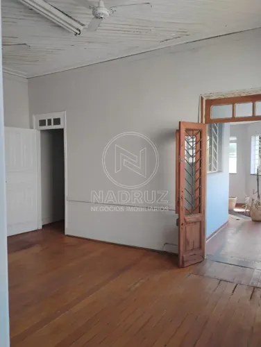 Excelente oportunidade: Casa à venda ou locação no Centro de São José do Rio Preto-SP, com