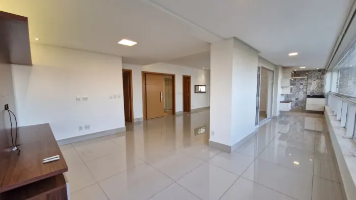 APARTAMENTO DE 03 SUÍTES, SETOR MARISTA.