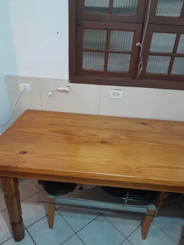 Mesa de madeira