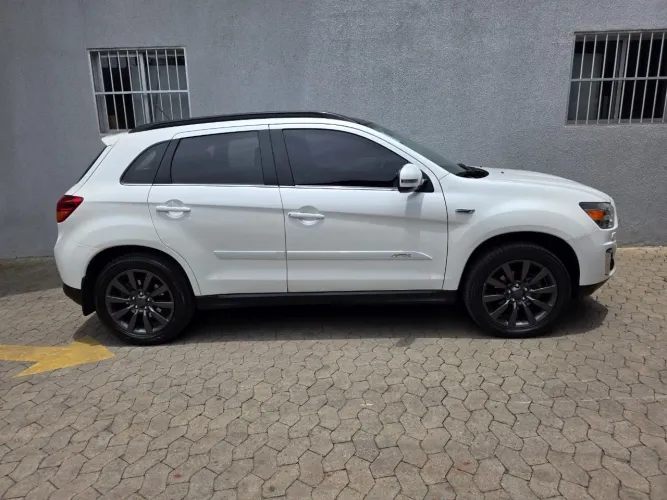 Mitsubishi ASX 2.0 16V 4X4 160cv Aut. 2016