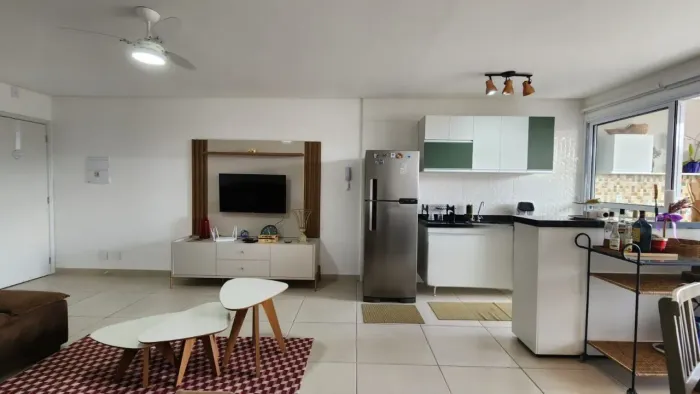 Apartamento no Tenório com 2 suites mais lavabo, varanda gourmet e piscina- Ubatuba - SP