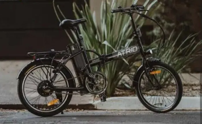 Bicicl. elétrica dobrável Atrio Multilaser Chicago BI207 350W- Bateria 7.5A 90Km autonomia
