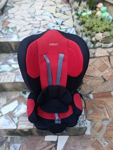 Vendo cadeirinha da marcar infanti 